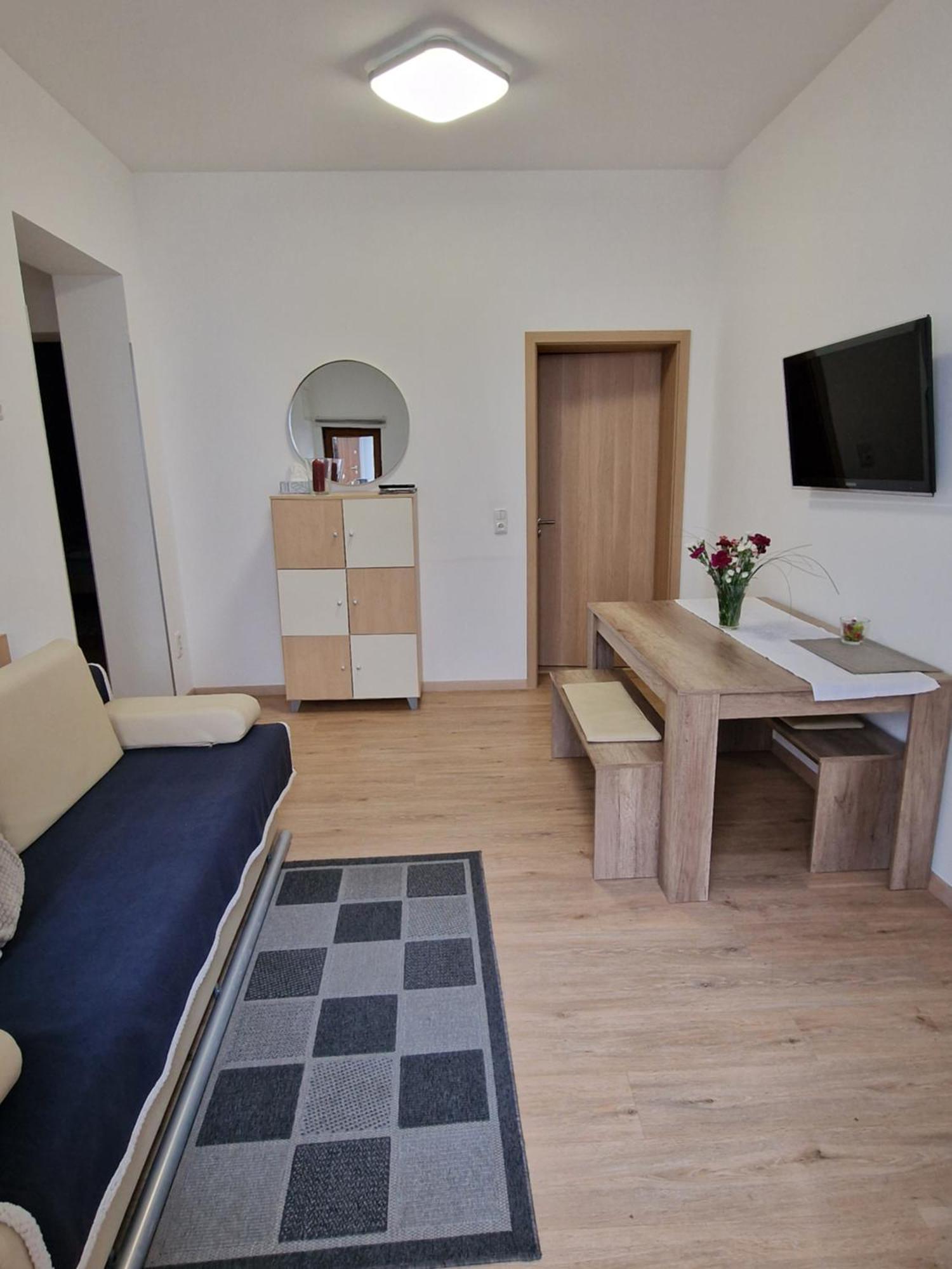 Privatwohnung Rybczynski Undenheim Exterior photo